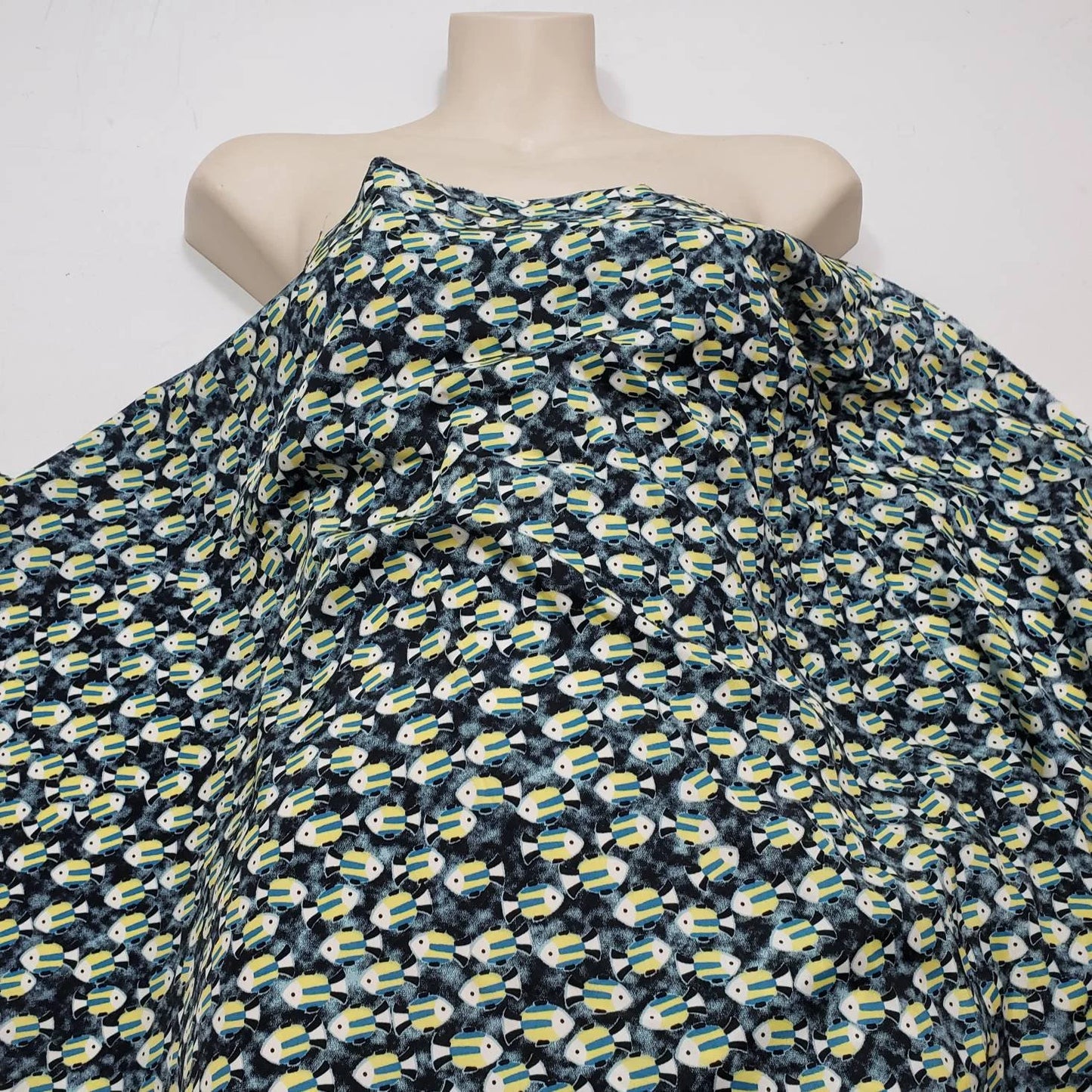 Small Fish Print Polyester Non Stretch Fabric