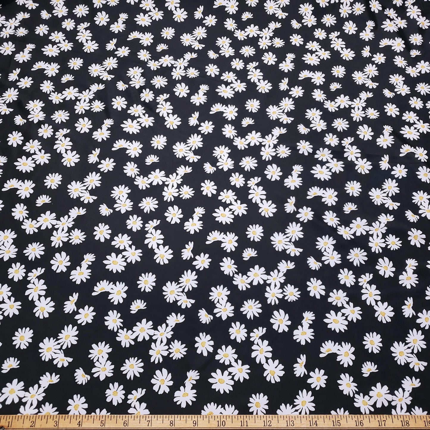 Tossed Daisies Print – 4-Way Stretch Nylon Spandex Fabric