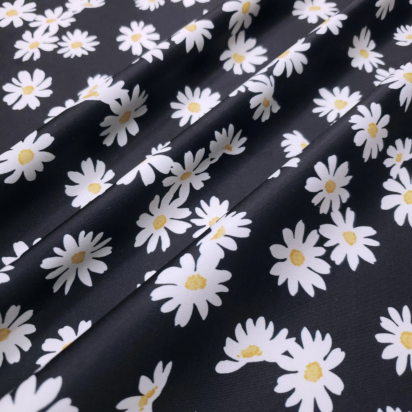 Tossed Daisies Print – 4-Way Stretch Nylon Spandex Fabric